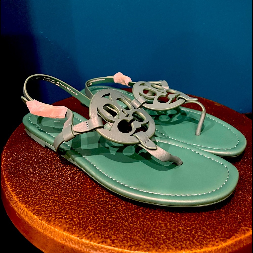 New Coach w/ box Jaci leather blue/green sandal sz 6.5